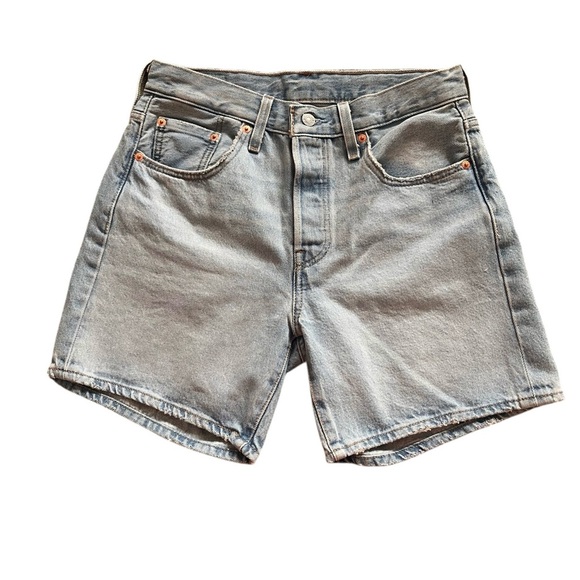 Levi’s 501® MID‎ THIGH High Rise Women's Shorts Medium Wash Size 28 - Picture 5 of 10